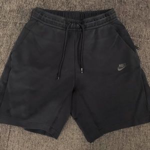 Nike Fleece Tech Shorts